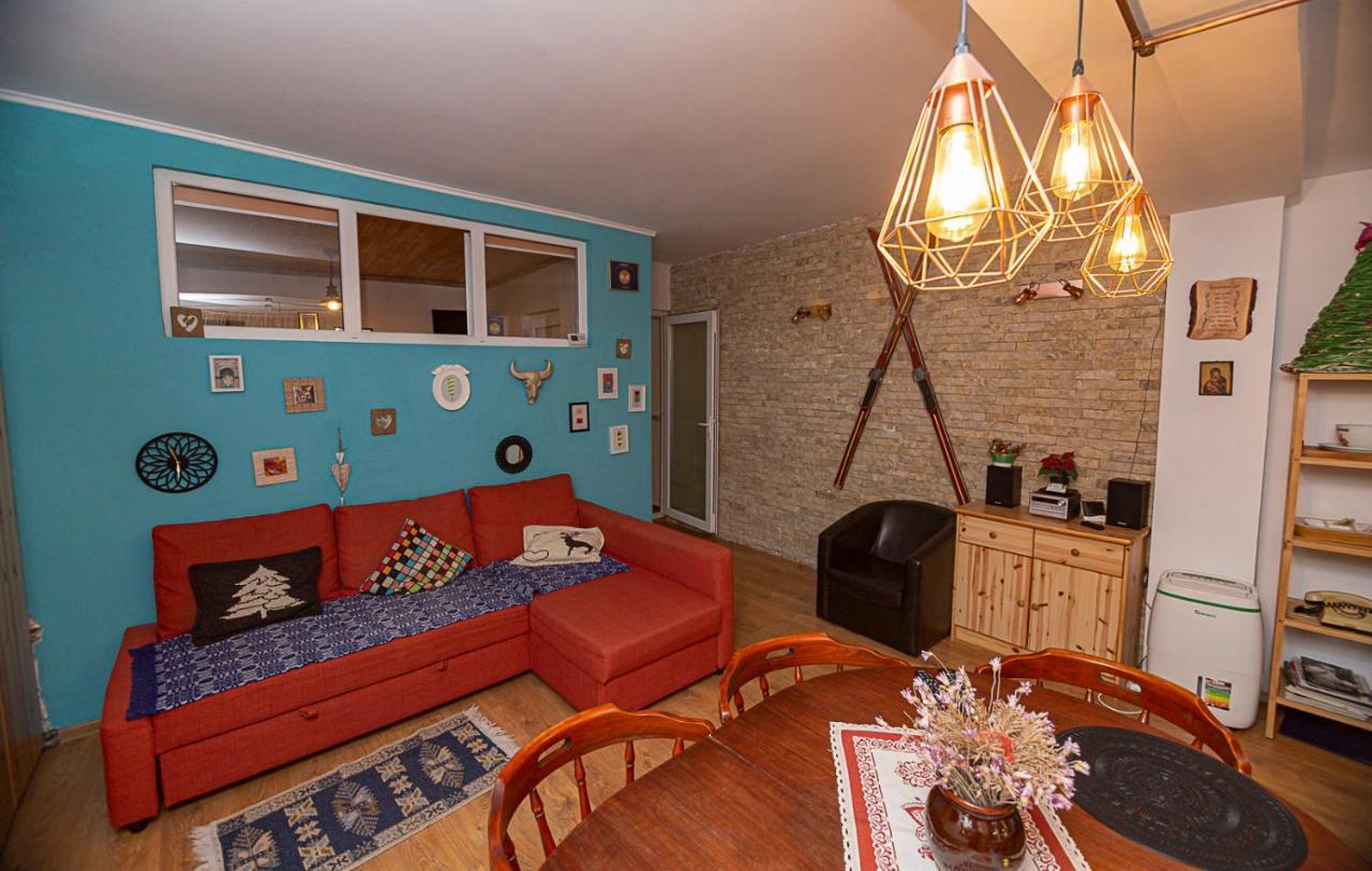 Casa Sara Apartment ซินายา ภายนอก รูปภาพ